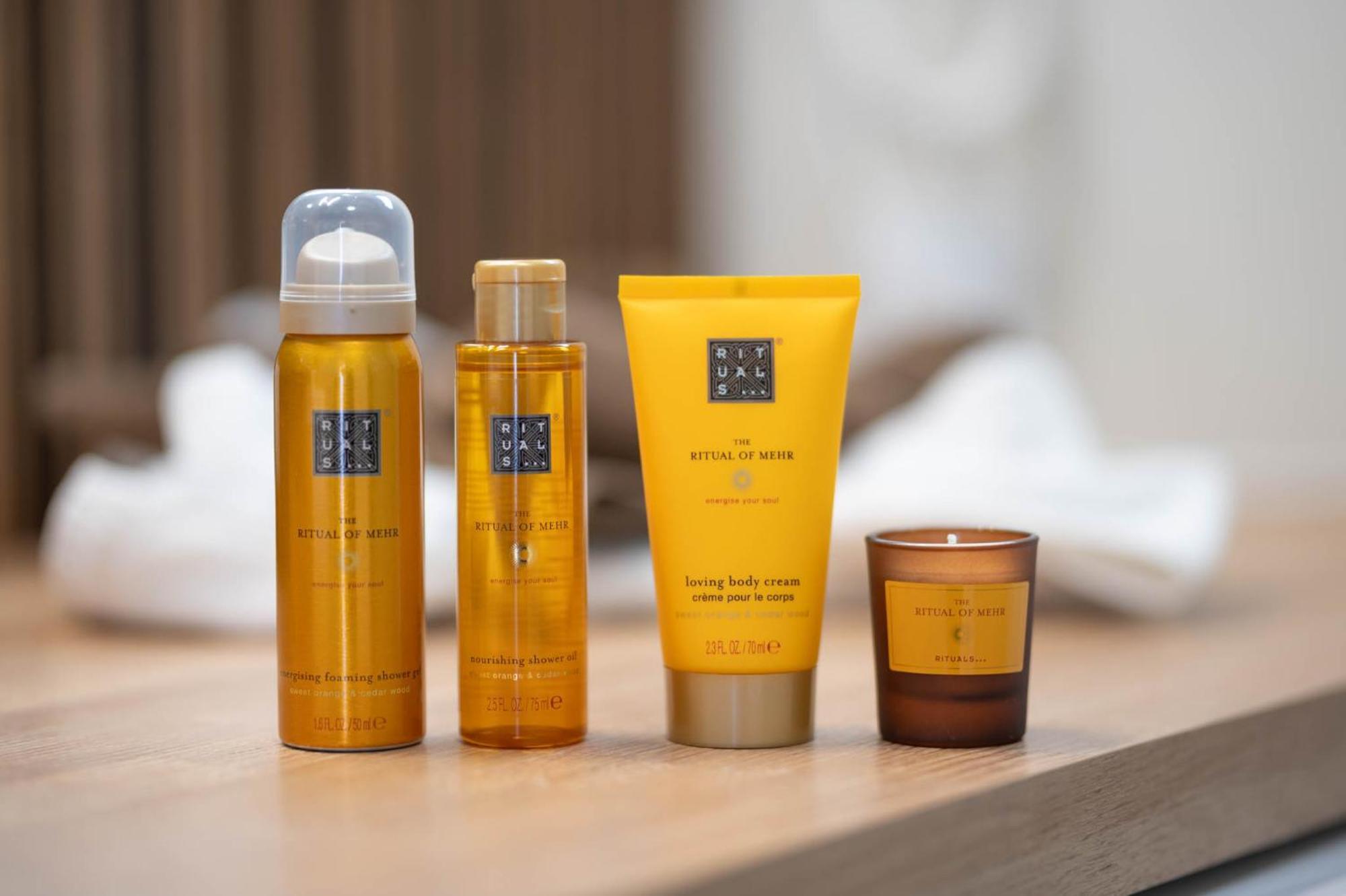 Olivina Park Spa - Domki Z Dostepem Do Krytego Basenu, Saun, Wyzywienia I Atrakcji Dla Dzieci นีคอร์เซ ภายนอก รูปภาพ